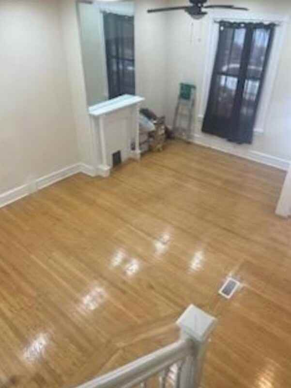 926 Forrester Ave - Photo 3 of 12