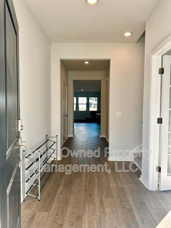 163 Cypress Preserve Blvd - Photo 3 of 24