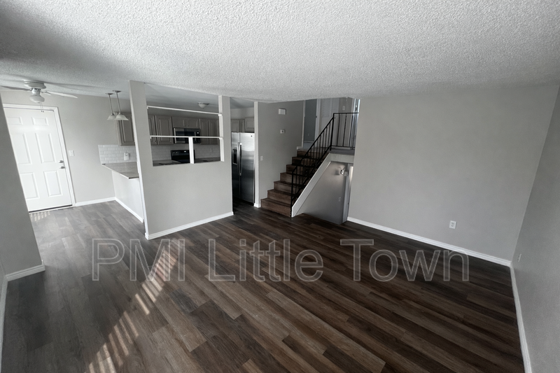 1670 Halifax Way - Photo 5 of 25