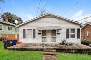 featured image of 225 N Jackson Ave #A