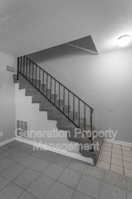 2914 Williamsburg Ln - Photo 7 of 25