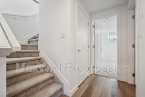 featured image of 10427 70 Ave Nw #BS4