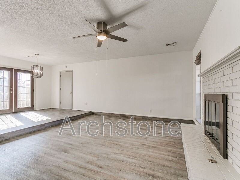 4506 Nw 26th St - Photo 6 of 25