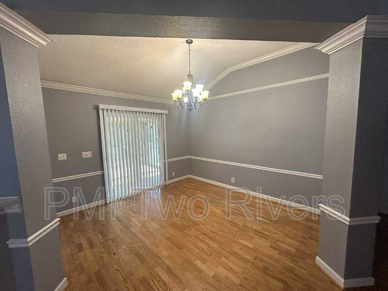 2820 Chapelwood Dr - Photo 5 of 19