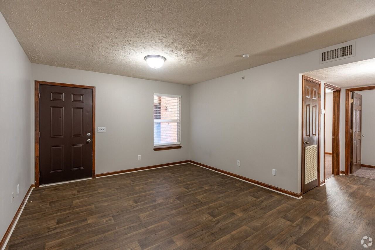 Cedar Place Apartments - Photo 3 of 13