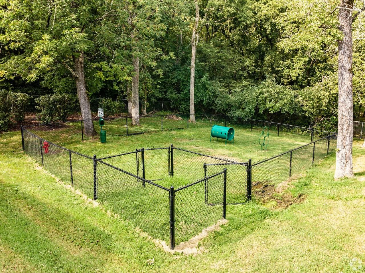 Cedar Place Apartments - Photo 4 of 13