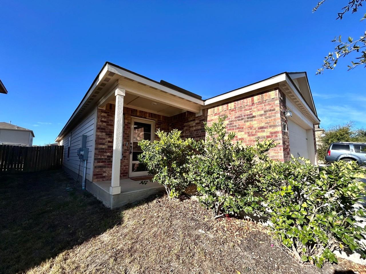 1500 Amy Dr - Photo 5 of 34