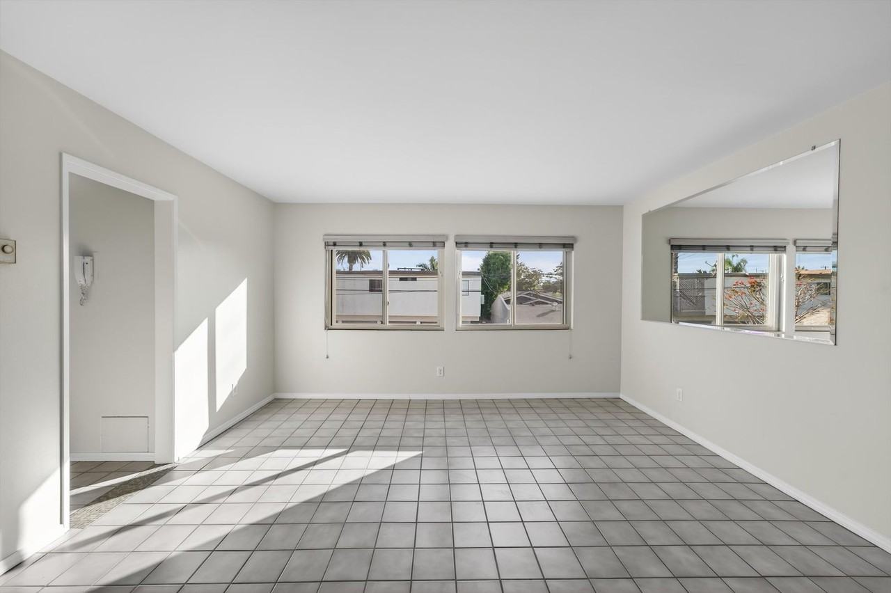 360 Gladys Ave #14 - Photo 7 of 40