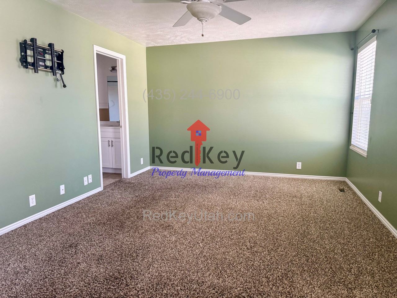 1193 Cedarwood Rd - Photo 7 of 22