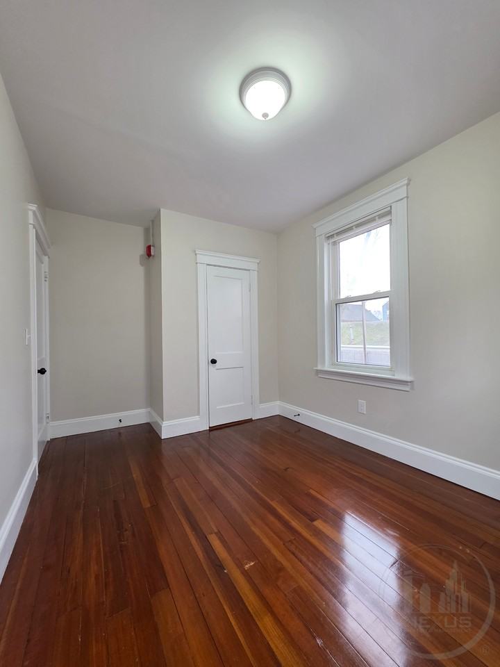 136 3Rd Ave - Photo 6 of 9