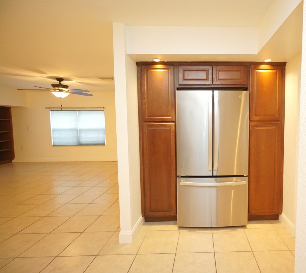 4104 W Leila Ave - Photo 2 of 18