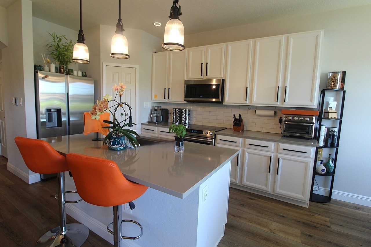 3806 Parkridge Cir #21-105 - Photo 2 of 21