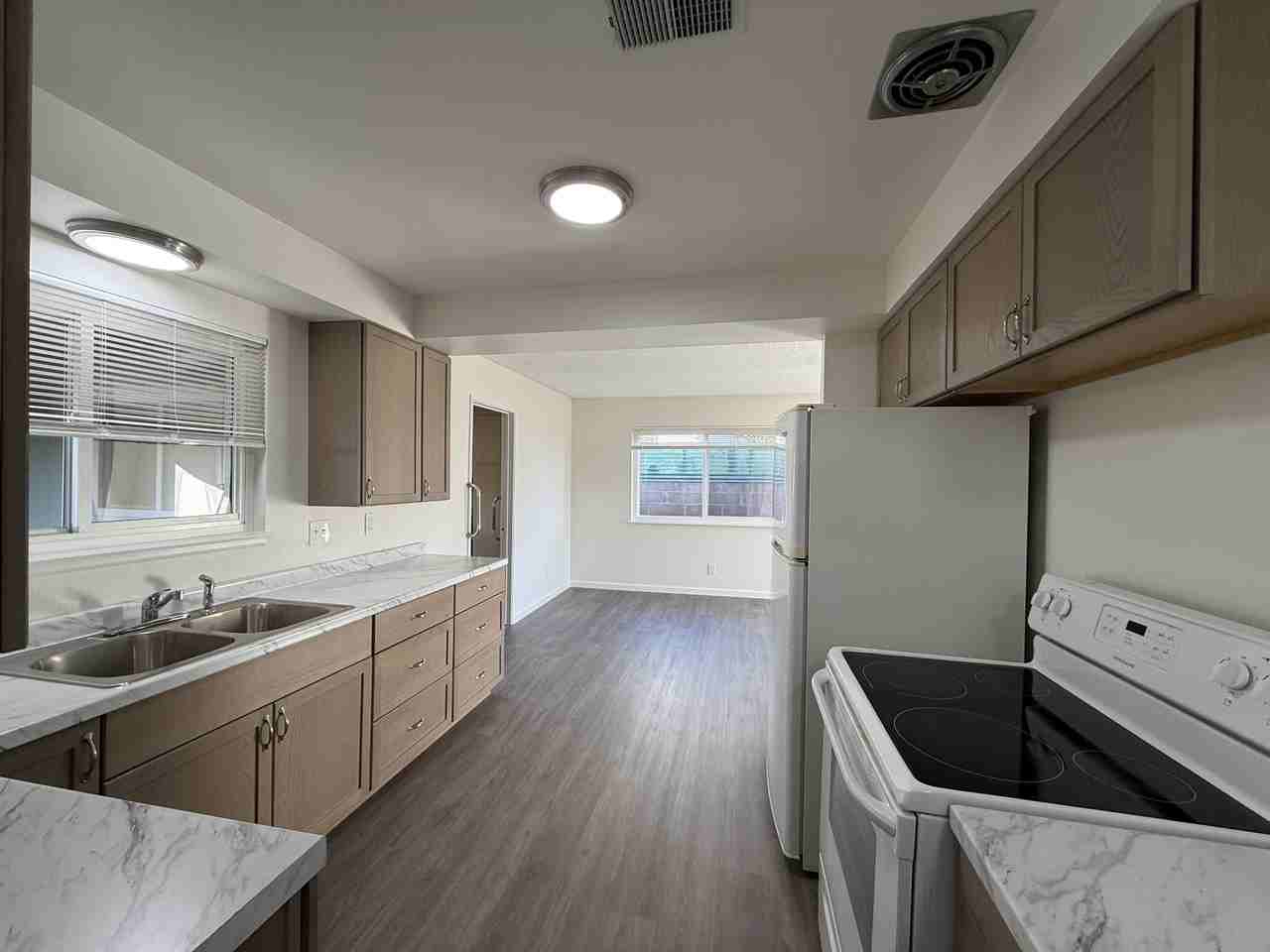 1508 W Airport Ave - Photo 3 of 21