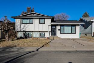 1605 19 Ave N - Photo 1 of 1