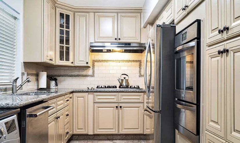 400 S Los Robles Ave #107 - Photo 4 of 7