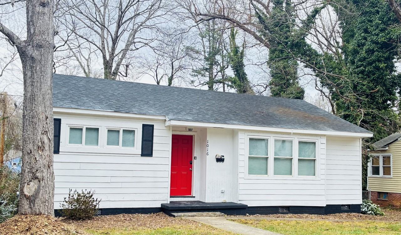 1016 W Mauney Ave - Photo 2 of 19