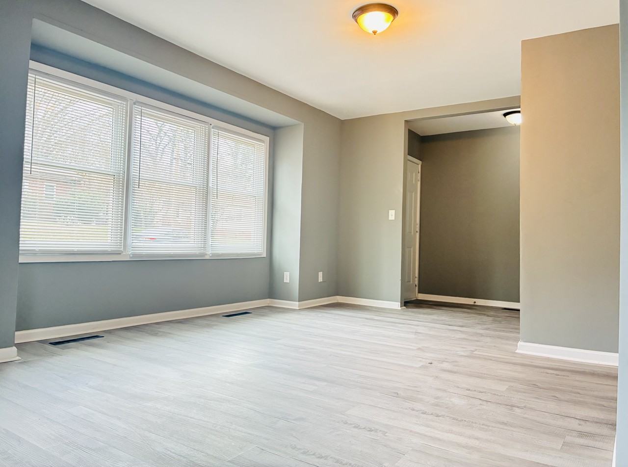 1016 W Mauney Ave - Photo 7 of 19