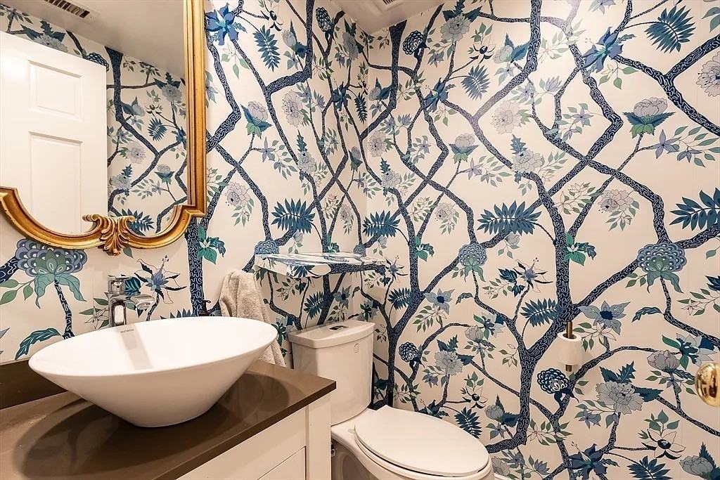 197 Commonwealth Ave - Photo 7 of 22