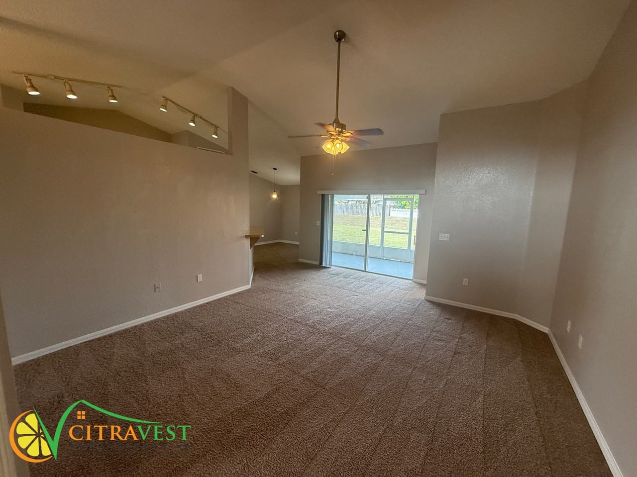 7209 Summit Pl - Photo 5 of 10