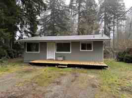 featured image of 480 E Timberlake Dr