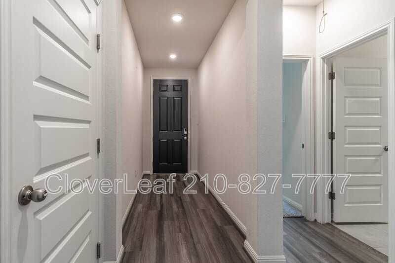 12926 Mayowa St - Photo 5 of 35