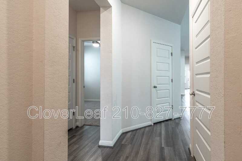 12926 Mayowa St - Photo 6 of 35