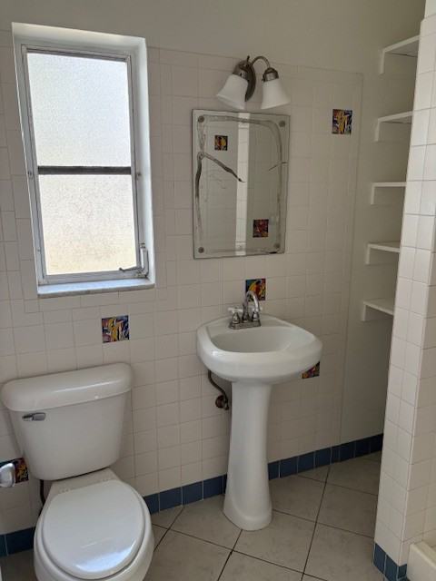 6441 Holiday Dr - Photo 6 of 17