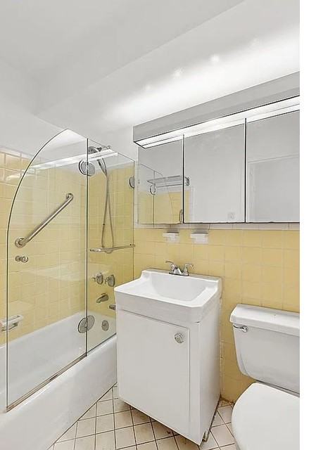 215 Adams St #12F - Photo 5 of 7