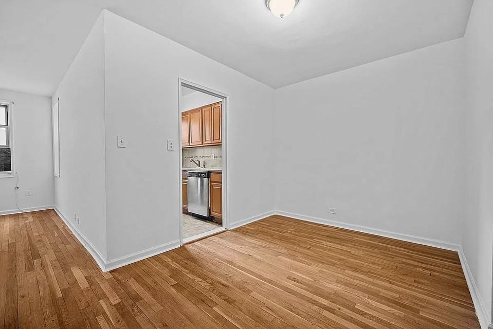 3720 Independence Ave #5G - Photo 3 of 7