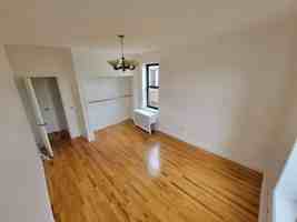 featured image of 4410 Cayuga Ave #6E