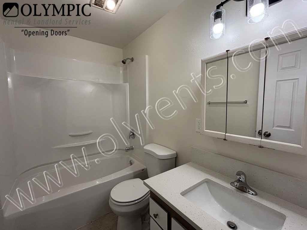 2344 Carpenter Rd Se - Photo 7 of 14