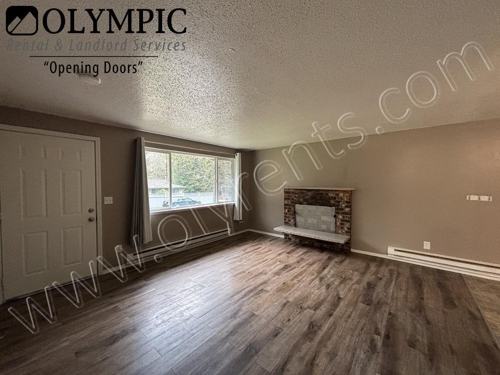 4333 Ridgewood Ln Nw - Photo 3 of 11