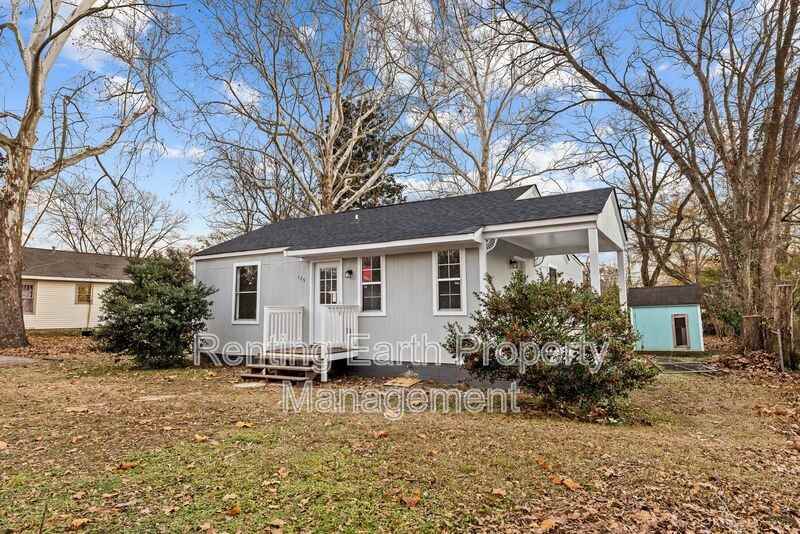 125 Kentwood Ave - Photo 2 of 18