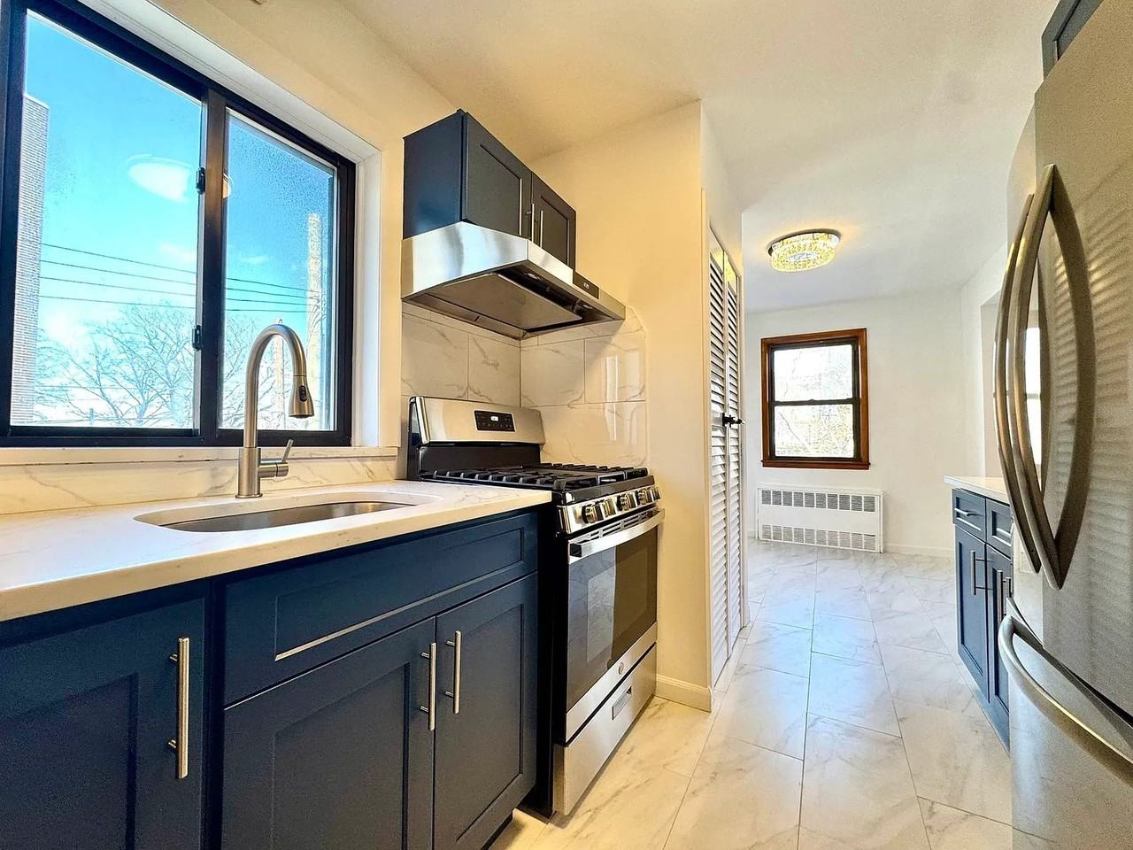 1404 Astoria Park S #2F - Photo 3 of 14