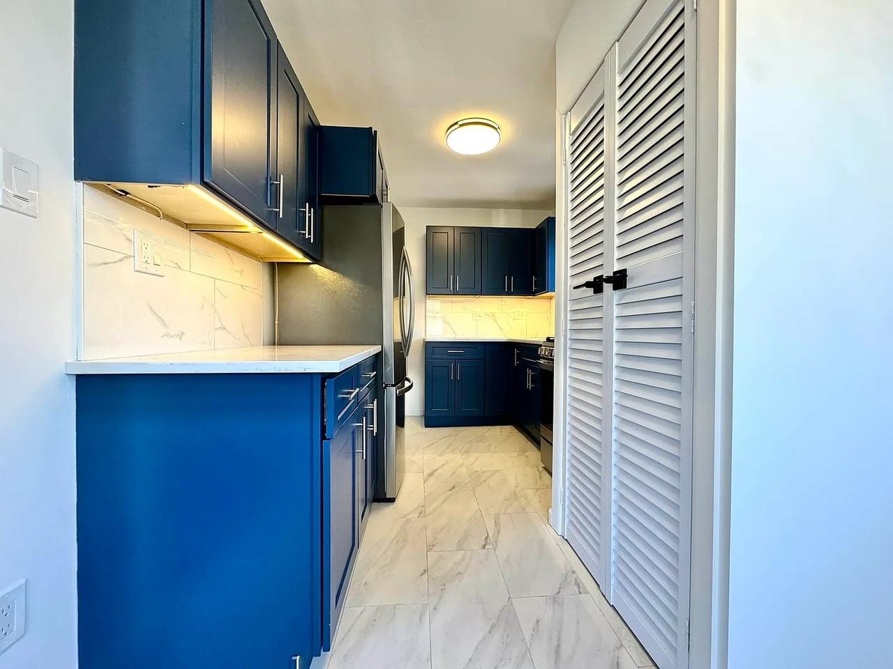 1404 Astoria Park S #2F - Photo 4 of 14