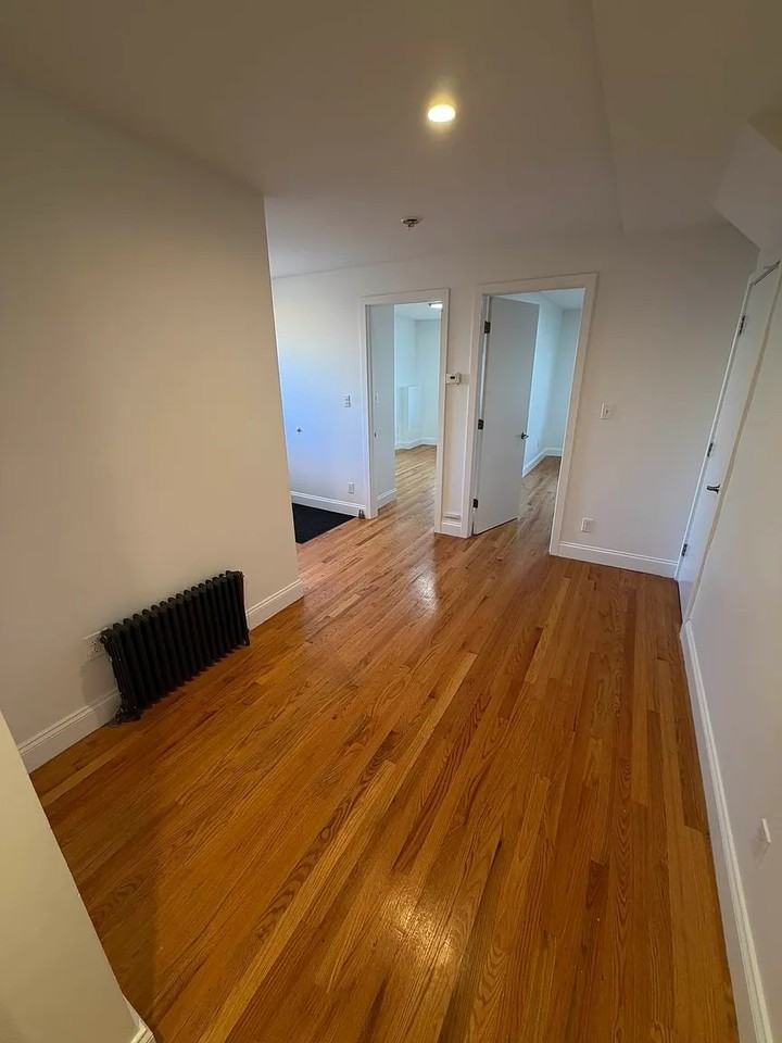 2101 73rd St #GF - Photo 4 of 11