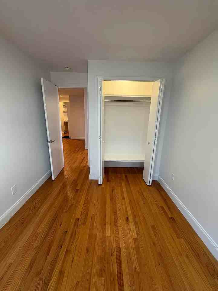 2101 73rd St #GF - Photo 6 of 11