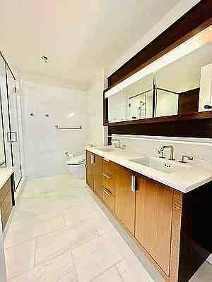 60 Riverside Blvd #1705 - Photo 7 of 9