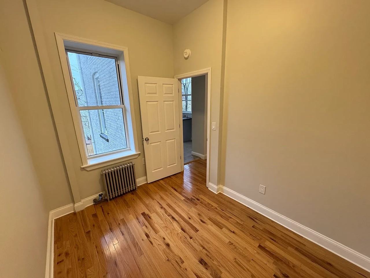 1072 Putnam Ave #2 - Photo 6 of 8