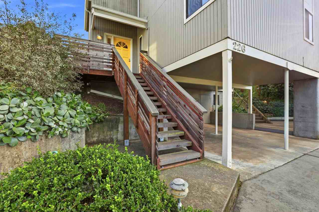 226 Altivo Ave - Photo 3 of 33