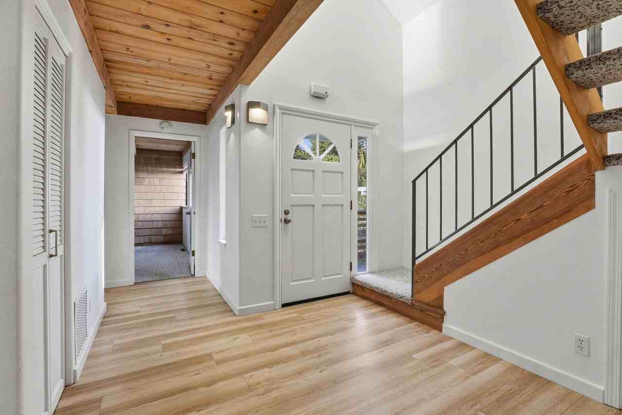 226 Altivo Ave - Photo 6 of 33