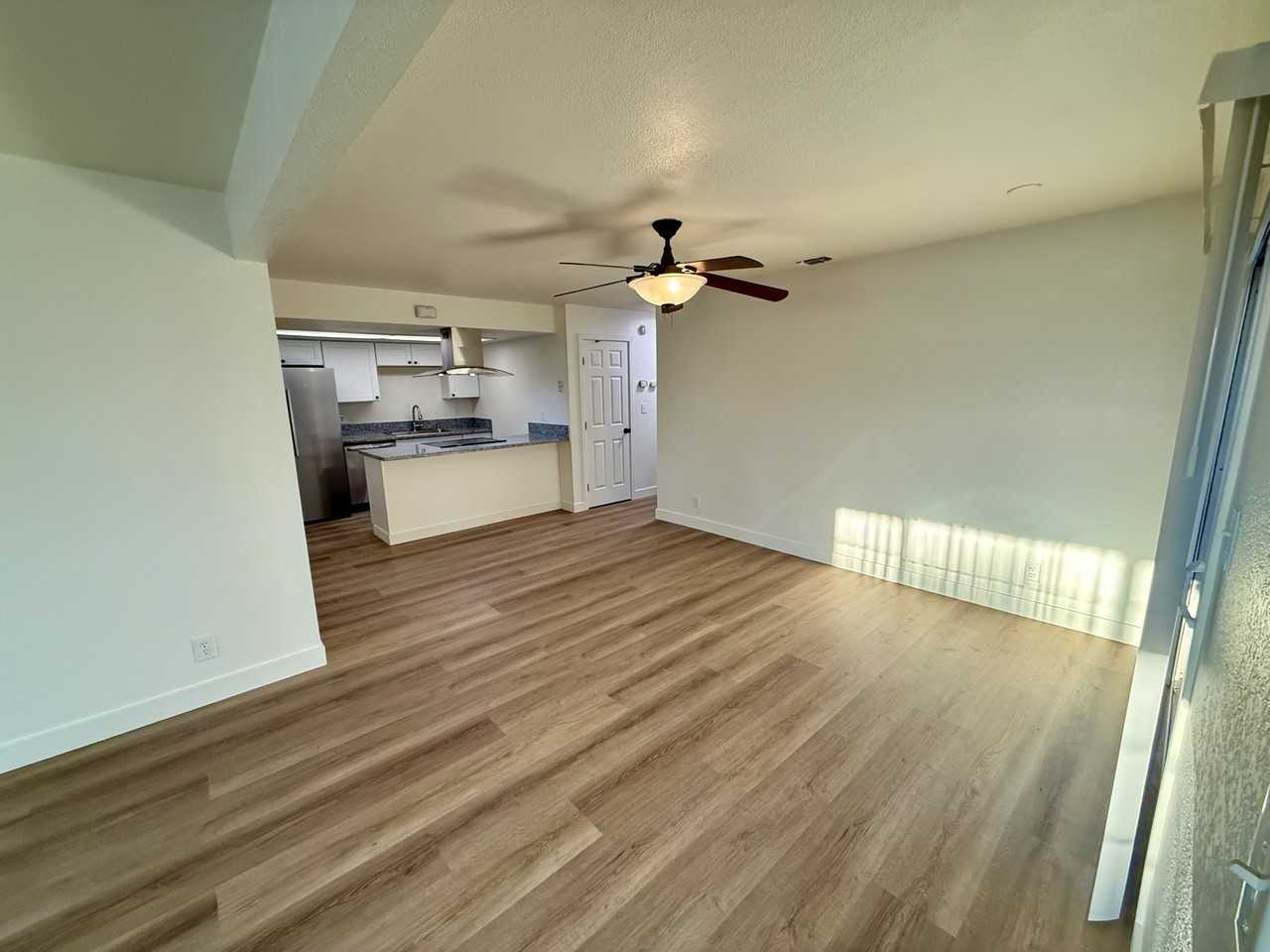 5920 Merrywood Dr - Photo 3 of 11