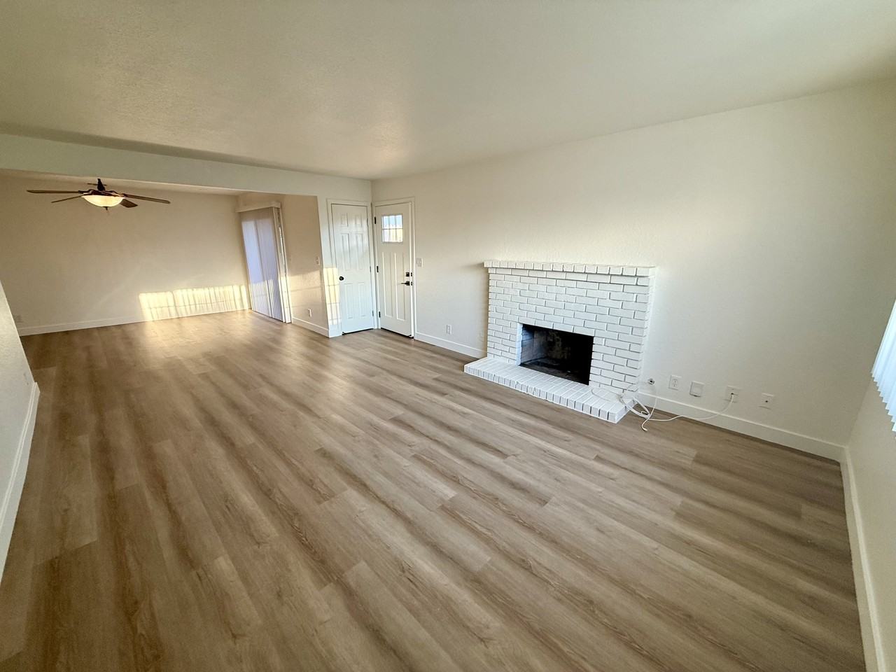 5920 Merrywood Dr - Photo 4 of 11