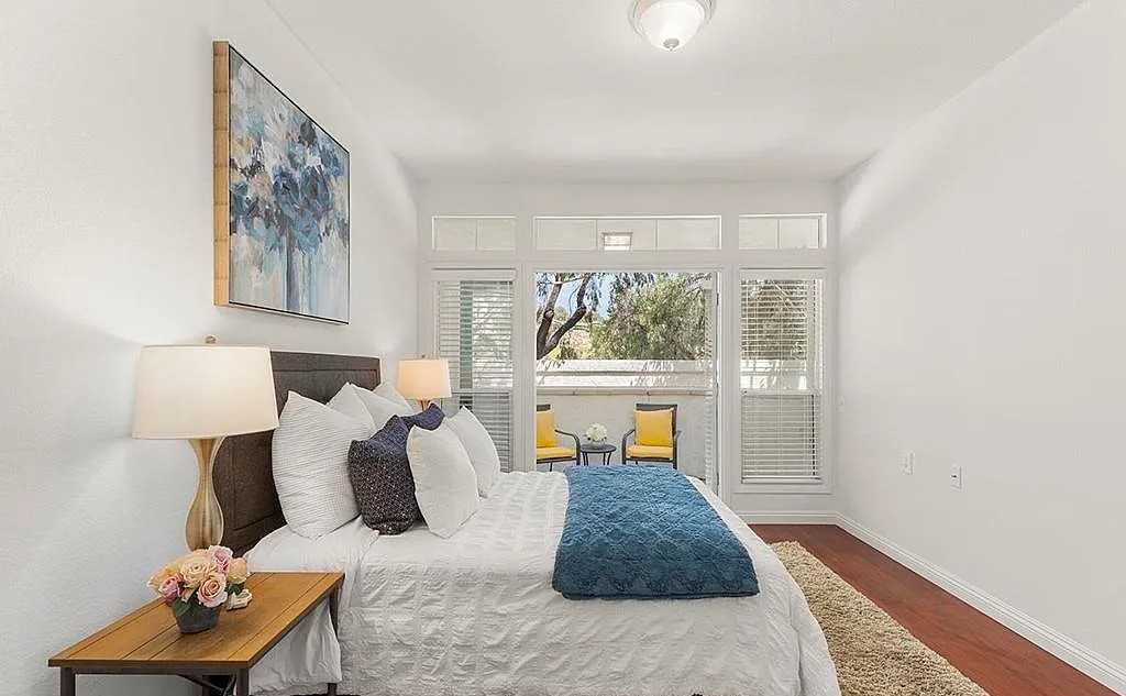 3335 Genoa Way - Photo 5 of 9