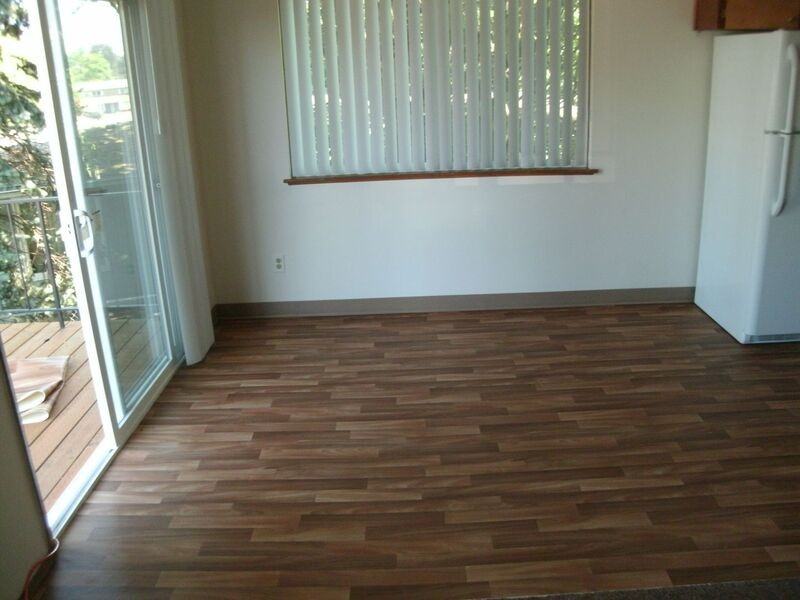 17838 Ne Multnomah Dr #02 - Photo 4 of 12