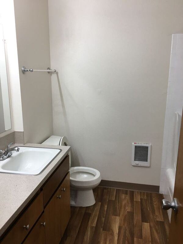 17838 Ne Multnomah Dr #02 - Photo 6 of 12