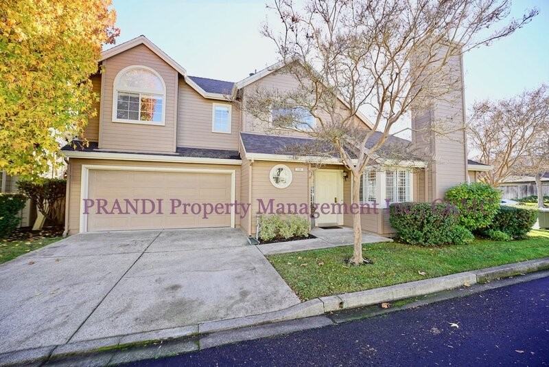 134 Ignacio Valley Cir - Photo 3 of 26