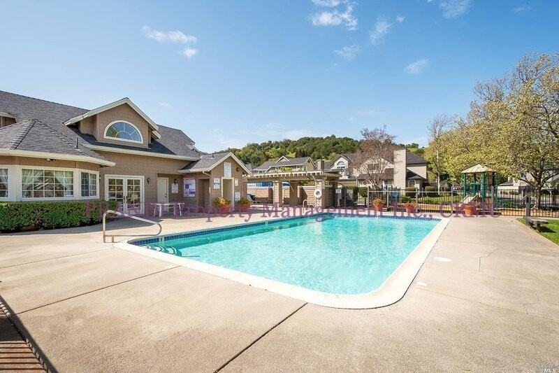 134 Ignacio Valley Cir - Photo 4 of 26