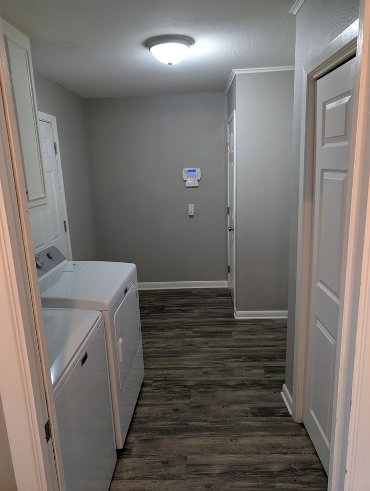 204 Ralph St #NA - Photo 4 of 24