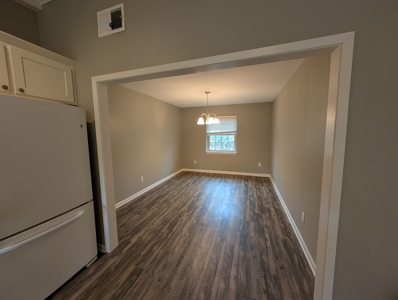 204 Ralph St #NA - Photo 7 of 24